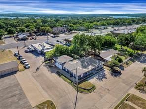 201 S Jones Street, Granbury, TX 76048 — photo 3