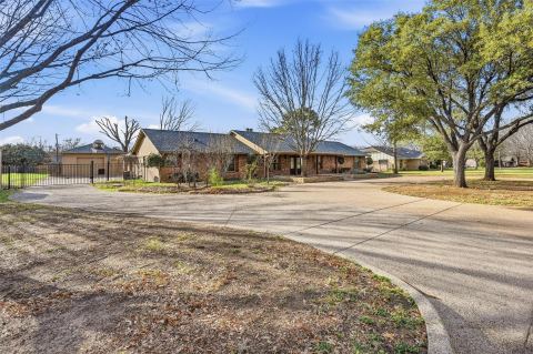 6208 Windsong Drive, Arlington, TX 76001 — photo 3