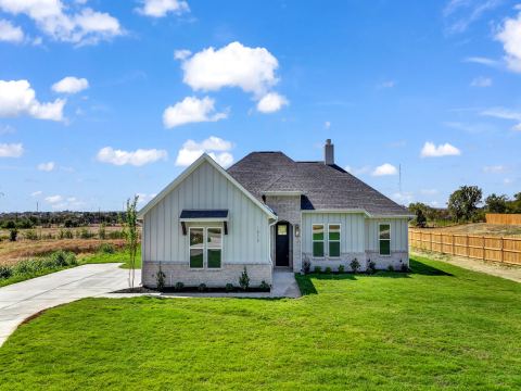 1012 Don Eve Court, Azle