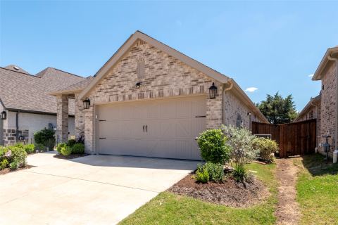9108 Winding Creek Drive, Little Elm, TX 75068 — photo 2