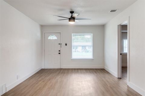 10733 Sandalwood Drive, Dallas, TX 75228 — photo 2