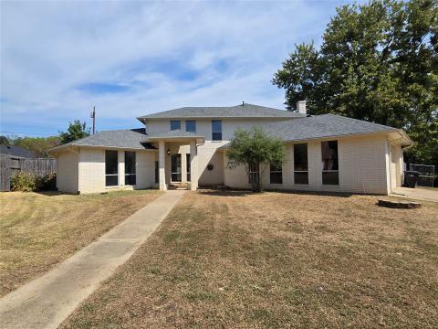 4001 Crescent Valley Circle, Denison