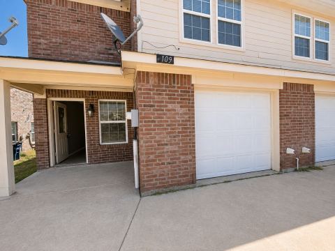 1109 Parkway Trail, Princeton, TX 75407 — photo 2