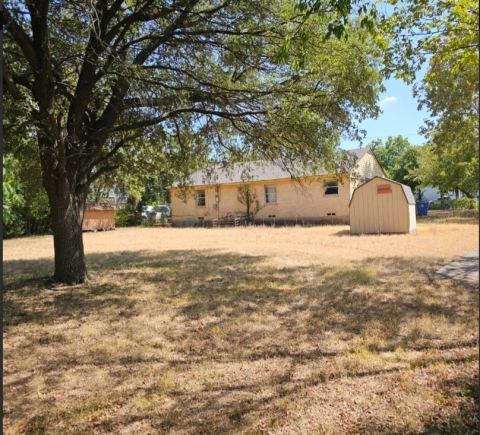 551 W Saner Avenue, Dallas, TX 75224 — photo 2
