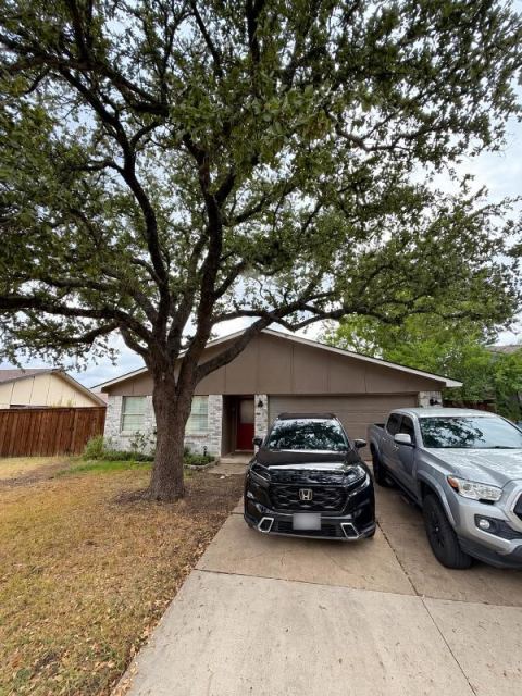 2915 Rayswood Drive, Carrollton, TX 75007 — photo 2