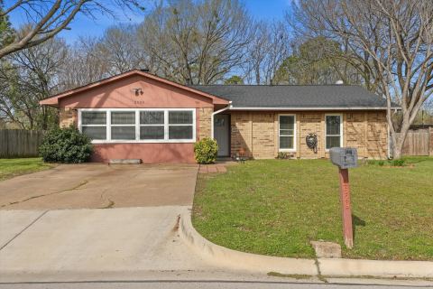 2529 Freedom Lane, Denton, TX 76209 — photo 2