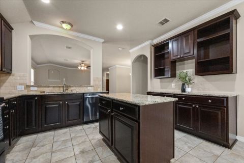 1001 Pigeon Hawk Drive, Little Elm, TX 75068 — photo 2