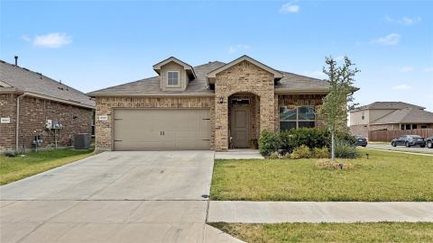 8525 Big Apple Drive, Fort Worth