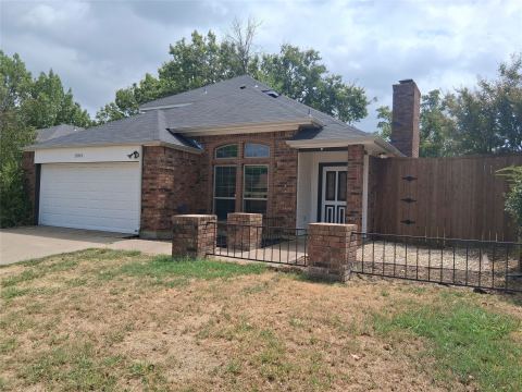 1503 Laguna Vista Way, Grapevine