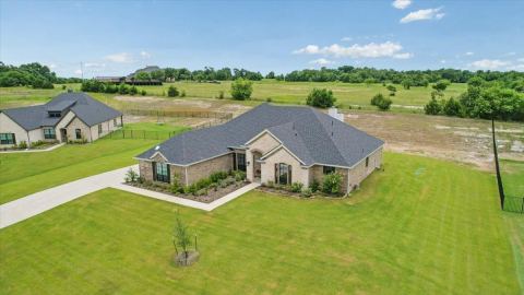 1080 Julian Drive, Van Alstyne, TX 75495 — photo 3