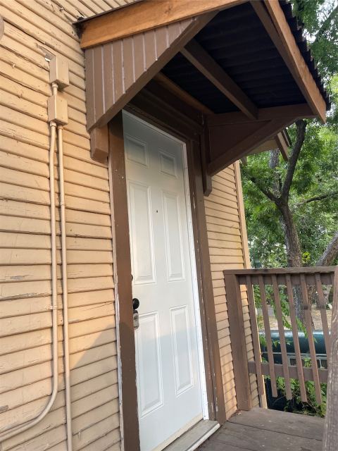 1007 Oakland Street 100, Denton, TX 76201 — photo 3