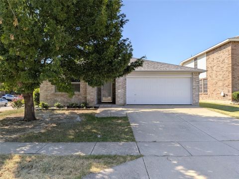 1736 Carolina Ridge Way, Fort Worth, TX 76247 — photo 2