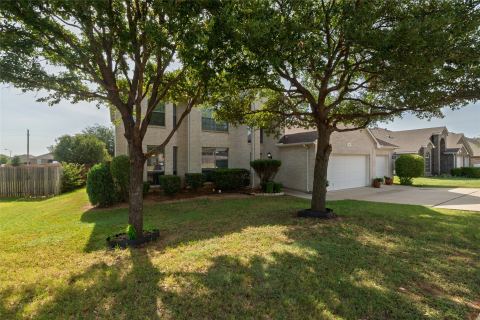 45 Beechcreek Drive, Edgecliff Village, TX 76134 — photo 3
