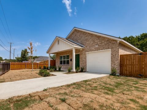 4224 Colonial Avenue, Dallas, TX 75215 — photo 2