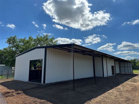 711 County Road 701, Cleburne, TX 76031 — photo 2