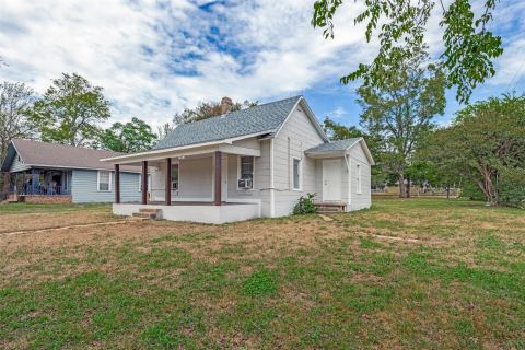 1801 W Bond Street, Denison, TX 75020 — photo 3