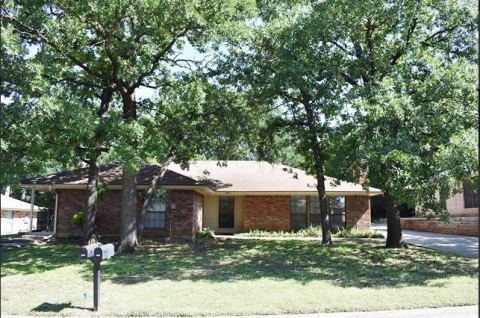 7009 Overton Park, North Richland Hills, TX 76182 — photo 2