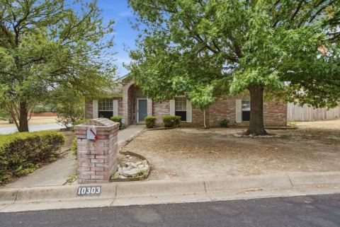 10303 Little Valley Road, Fort Worth, TX 76108 — photo 2