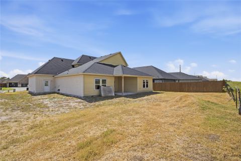 235 Brent Lane, Greenville, TX 75402 — photo 2