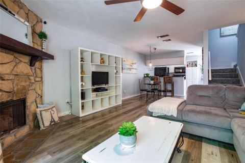 1604 Brentwood Drive, Irving, TX 75061 — photo 3