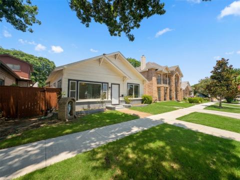 2011 N Houston Street, Fort Worth, TX 76164 — photo 3