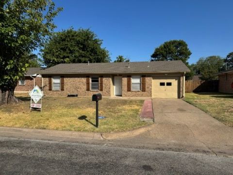 111 Freeman Street, Terrell, TX 75160 — photo 2