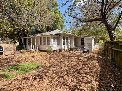 530 Schmitz Street, Denton, TX 76209 — photo 2