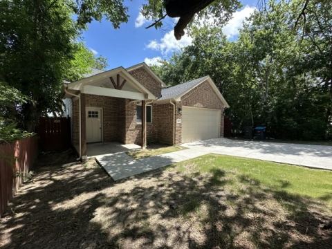 917 E Maddox Avenue, Fort Worth, TX 76104 — photo 2