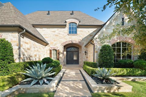 6820 Amaretto Court, Plano, TX 75024 — photo 2