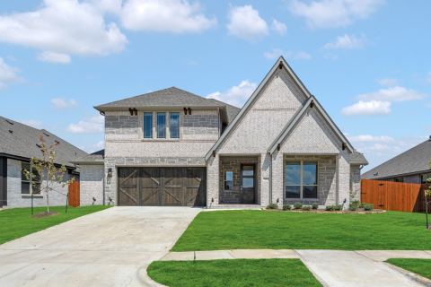 557 Red Maple Road, Waxahachie