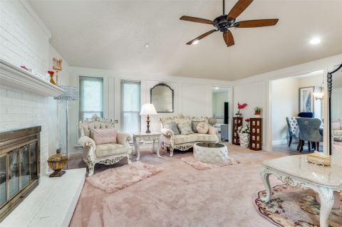 1513 Silverleaf Drive, Carrollton, TX 75007 — photo 2