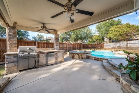 2405 Warwick Circle, McKinney, TX 75072 — photo 3