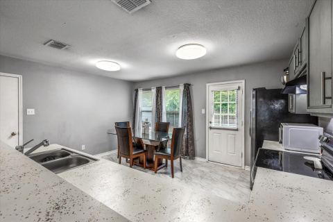 8610 Mountain Bluff, Dallas, TX 75227 — photo 3