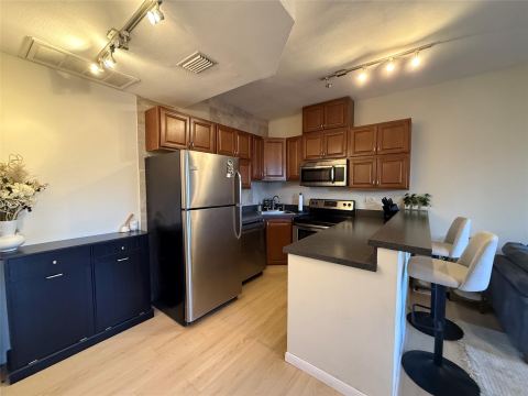 5757 E University Boulevard 22R, Dallas, TX 75206 — photo 3