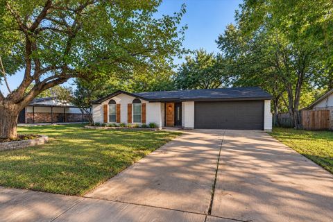 1003 E Dallas Street, Mansfield, TX 76063 — photo 2