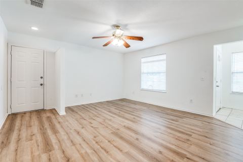 204 Gerrish Street Unit A, McKinney, TX 75069 — photo 2