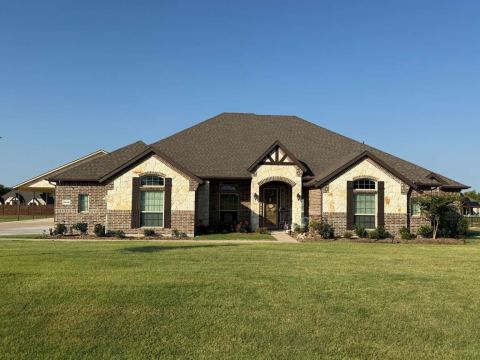 1549 Lynx Loop, Forney
