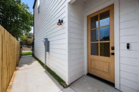 1643 Faye Street, Dallas, TX 75215 — photo 3