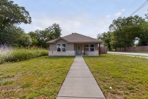 3221 Gibbons Street, Greenville, TX 75401 — photo 2