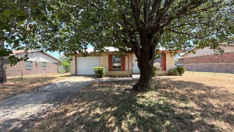 3976 Avocado Drive, Dallas, TX 75241 — photo 2