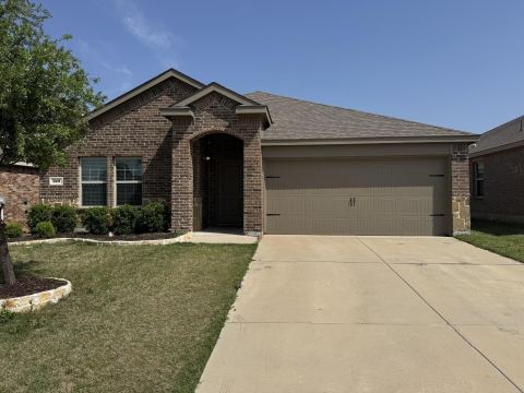 929 Alton Drive, Aubrey