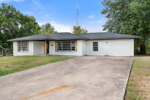 2922 College Circle, Corsicana, TX 75110 — photo 2