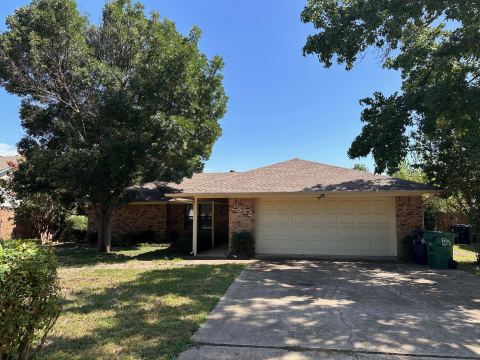 2532 La Paloma Drive, Denton