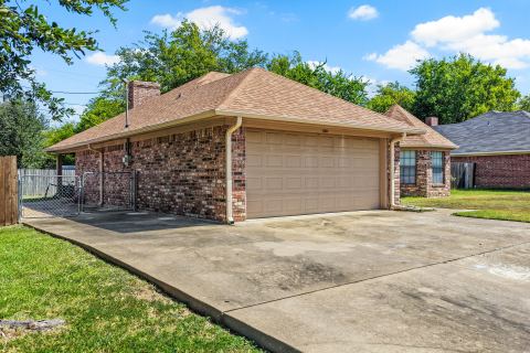 1100 Markeda, Sulphur Springs, TX 75482 — photo 2
