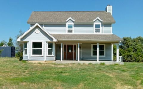 601 Mill Road, Springtown, TX 76082 — photo 2