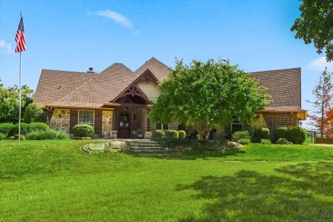 9229 Hub Clark Road, Pilot Point, TX 76258 — photo 3