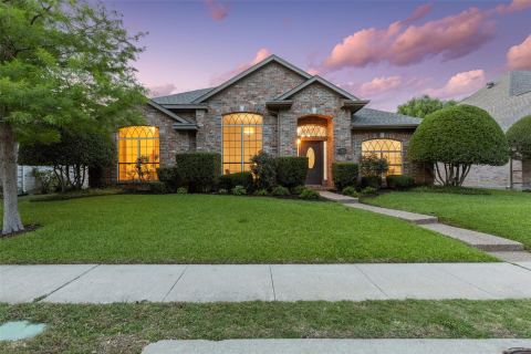 5915 Willow Wood Lane, Dallas