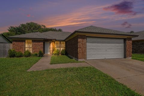 6210 Valley Forge Court, Arlington, TX 76002 — photo 3
