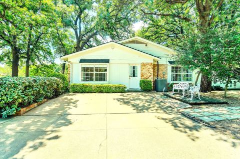 721 Fouts Drive, Irving, TX 75061 — photo 3
