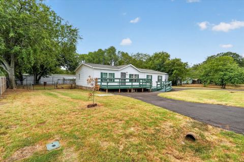 2032 Dorothy Drive, Burleson, TX 76028 — photo 2